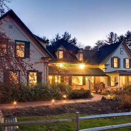 Squam Lake Inn Holderness Eksteriør billede